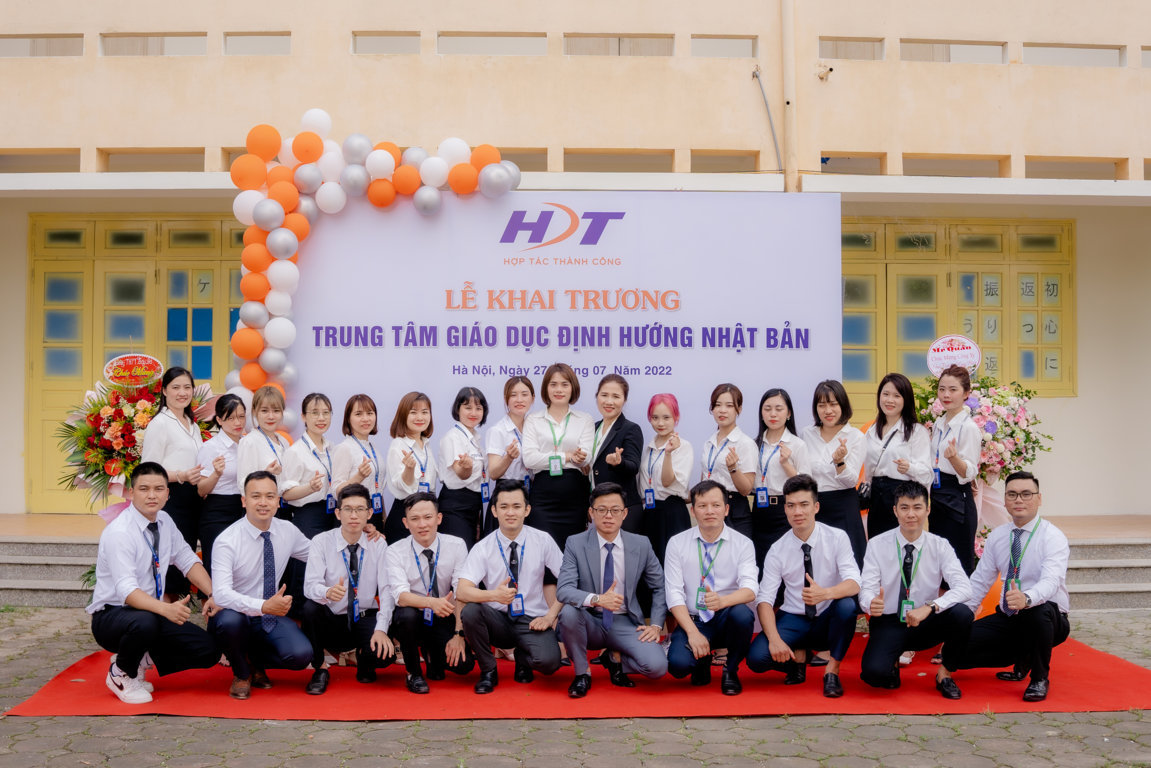 Một số hình ảnh Công ty Cổ Phần Nhân Lực Quốc Tế HDT